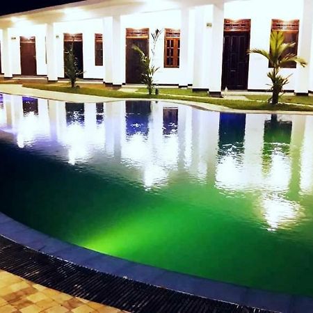 Guitar Bay Hotel Arugam Bay Exterior photo